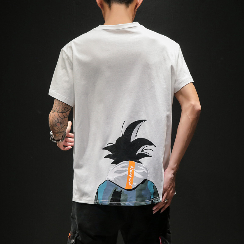 梵克公牛日系动漫短袖t恤男夏季新款学生情侣宽松圆领棉上衣