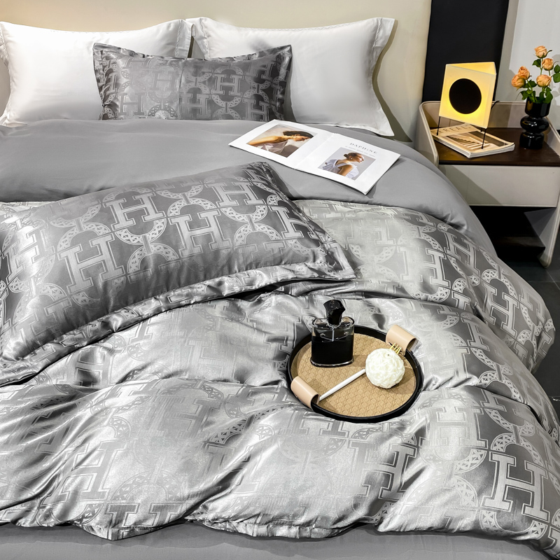 雅鹿 锦缎提花四件套高清大图