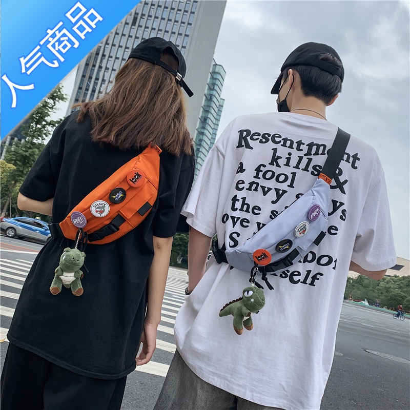 封后潮牌日系胸包斜挎包男士休闲小挎包斜跨单肩包男士腰包女