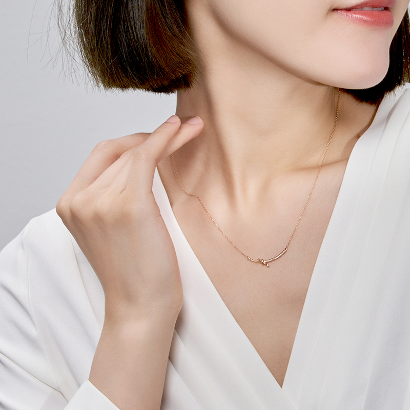 潮宏基至简缘结18k金钻石套链玫瑰彩金锁骨项链女礼物