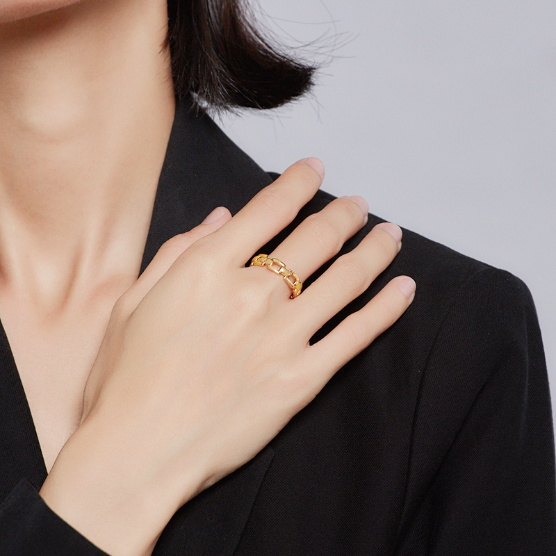 潮宏基御范链界铭黄金戒指足金5d硬金ins设计亮面锁链职场通勤