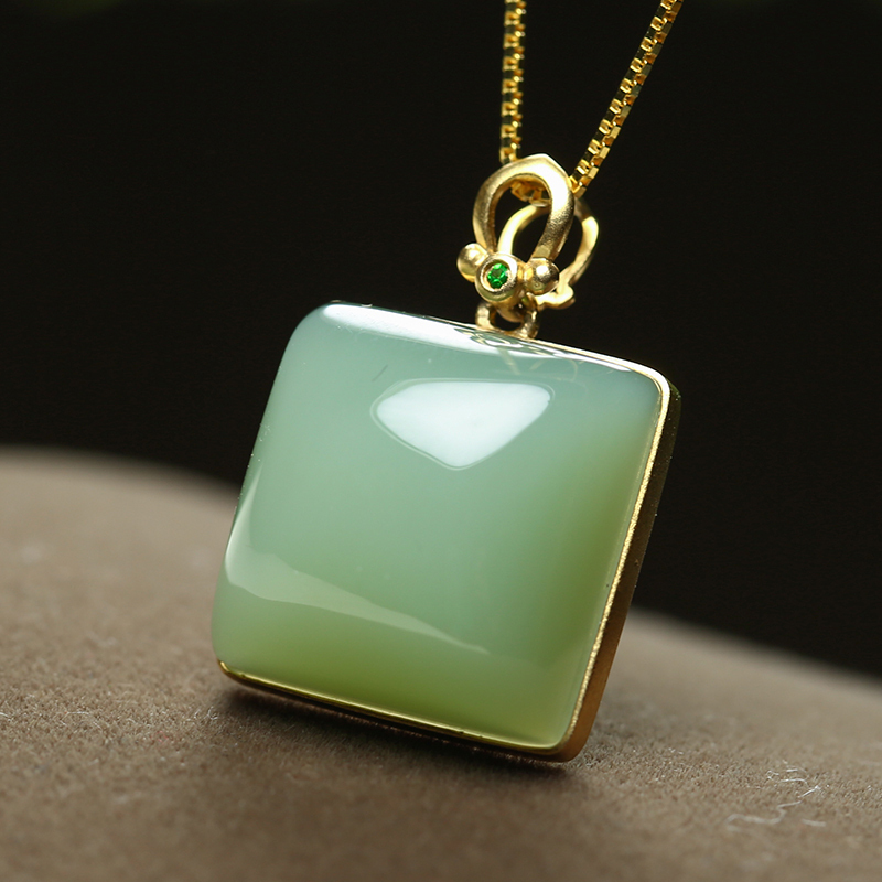 印象眸18k金镶和田玉碧玉吊坠镶嵌碧玉鸭蛋青方牌挂件附送证书礼物送