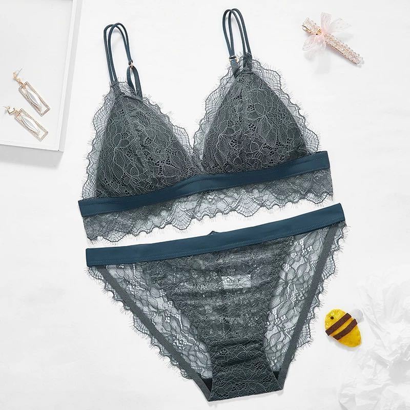 图书>两性关系>性>图书其它>无钢圈内衣女超薄款性感三角杯文胸套装