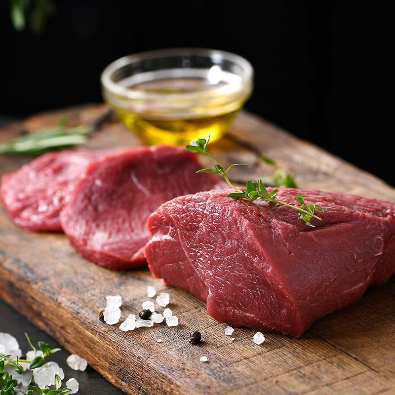 爱上星鲜 三食牛计 里脊肉800g(400g*2)新鲜整条牛柳冷冻排酸 小黄瓜条 增肌 上脑肉 新鲜牛肉