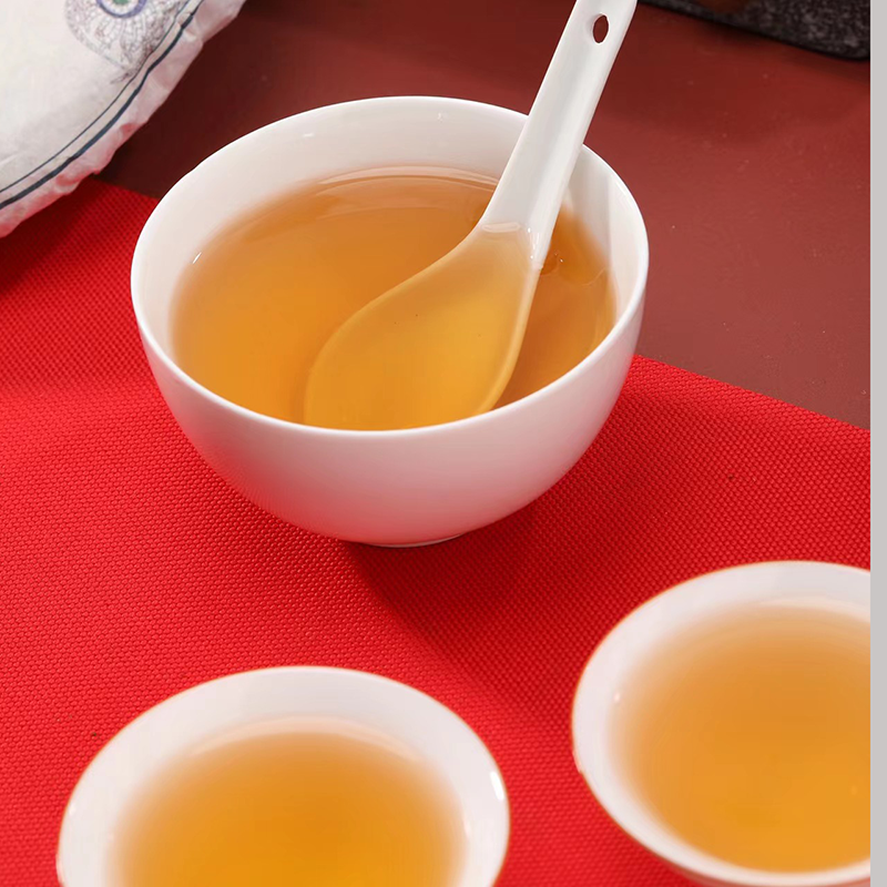 秋博源南糯山普洱茶生茶357g饼云南勐海老茶生普饼