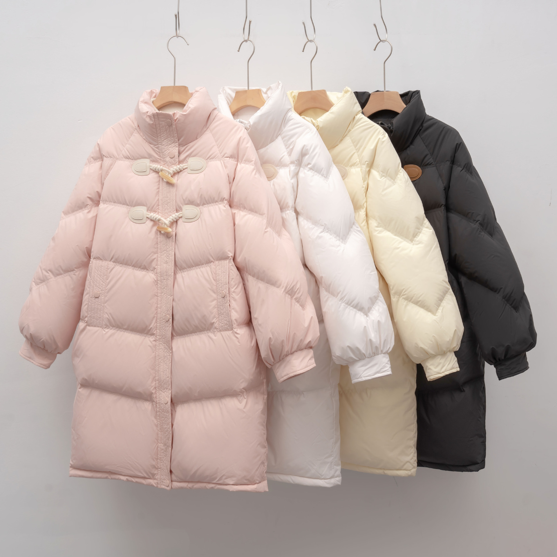 羽绒服宽松白鸭绒牛角扣女新款冬季保暖加厚外套中长款潮高清大图