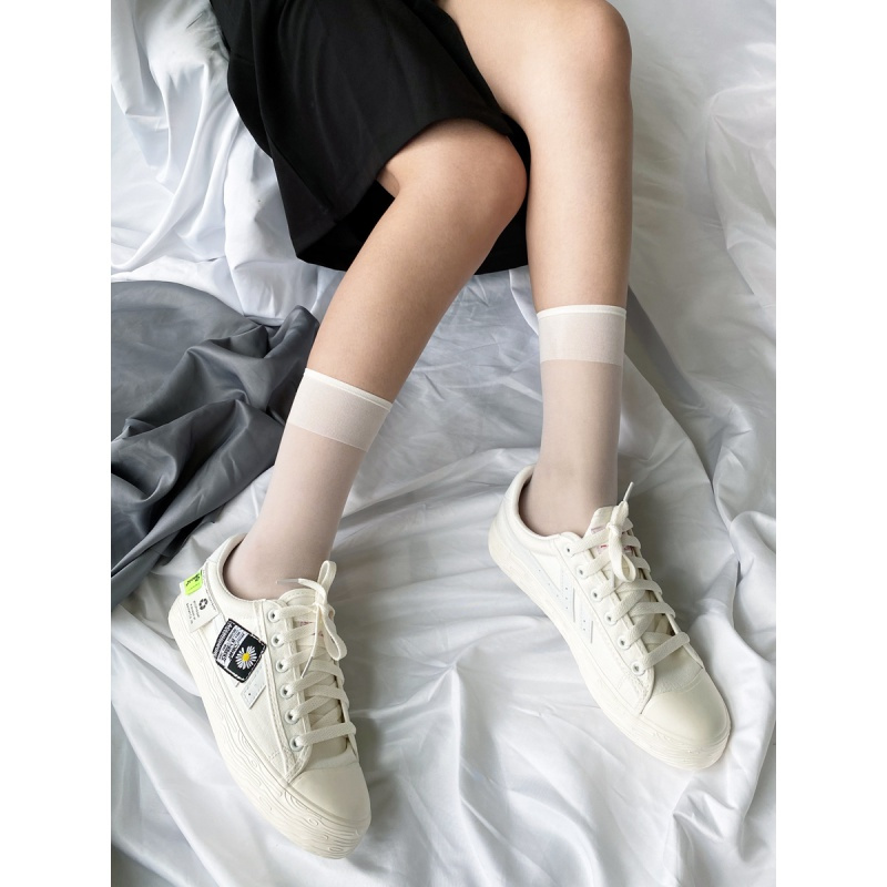 suntek日系女士超薄中筒丝袜纯色长袜洛丽塔夏季高筒袜黑白透明袜子