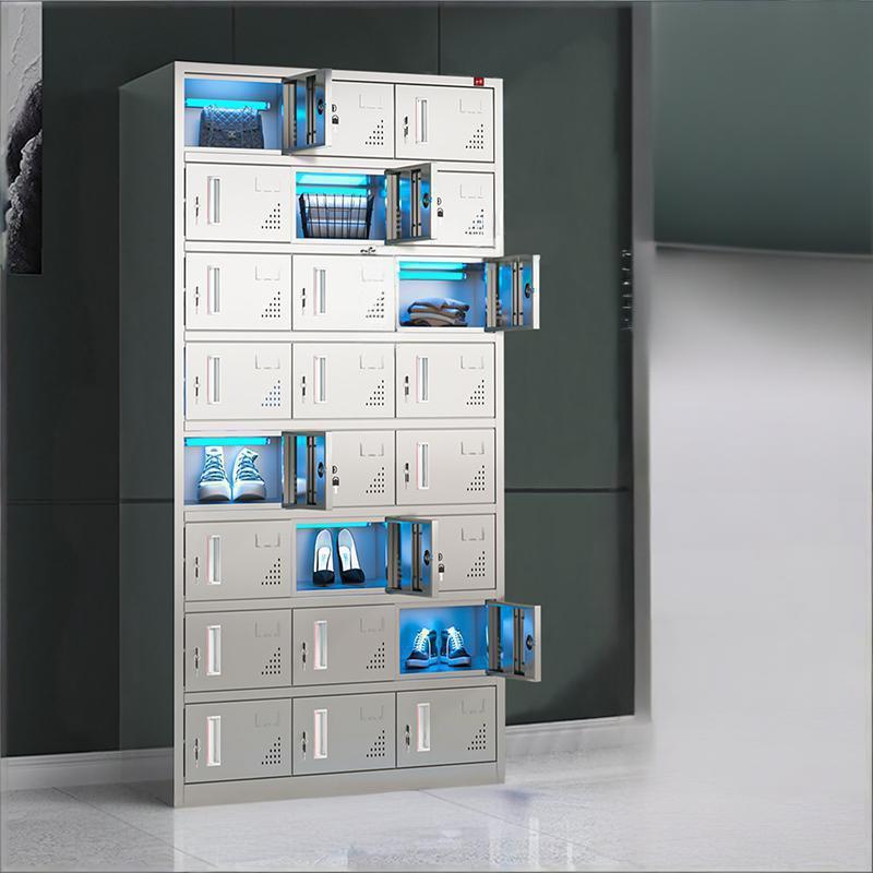 金燚瑶 【304不锈钢】二十四门平顶 1800*900*500MM 紫外线消毒更衣柜 单位 :台