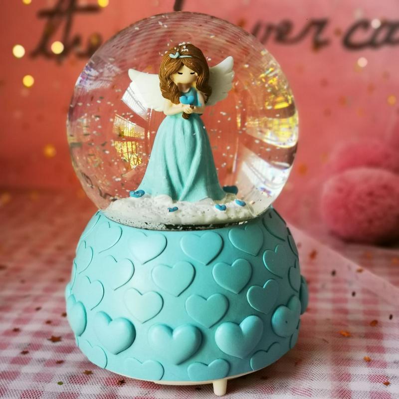 飘雪花水晶球音乐盒摆件送男女朋友小孩子儿童生日新年小礼品 三维工匠 新天使-蓝+音乐+彩灯中号高清大图