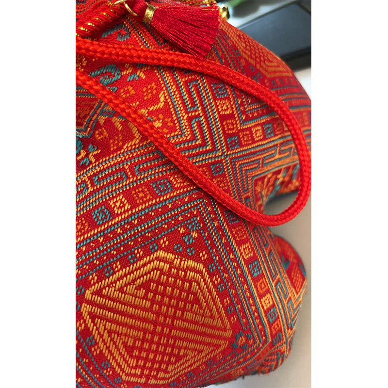 锦瑞星 马年吉祥物公仔 挂锁30cm个高清大图