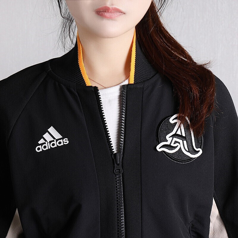adidas阿迪达斯女装上衣跑步训练棒球服运动服休闲外套立领夹克ea042