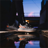 adidas Yeezy350 Boost V2阿迪达斯满天星 亚洲限定 欧洲限定潮流潮人新款椰子鞋情侣男女跑步鞋