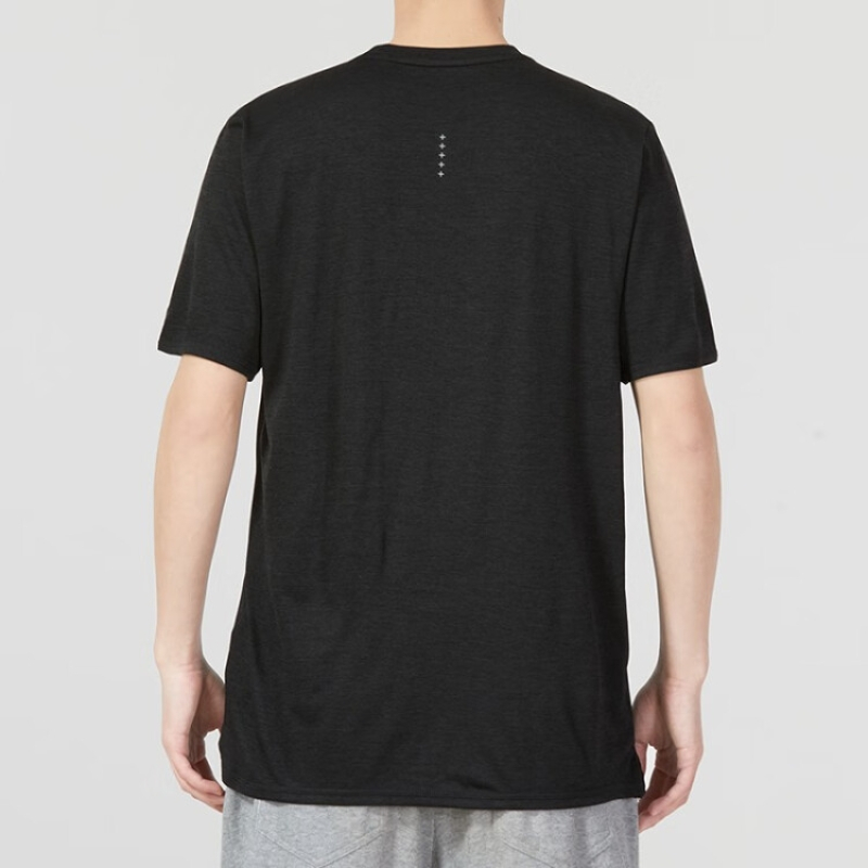彪马(PUMA)男裤 2023春季新款健身训练运动服潮流时尚舒适透气圆领短袖T恤 520610-01 S