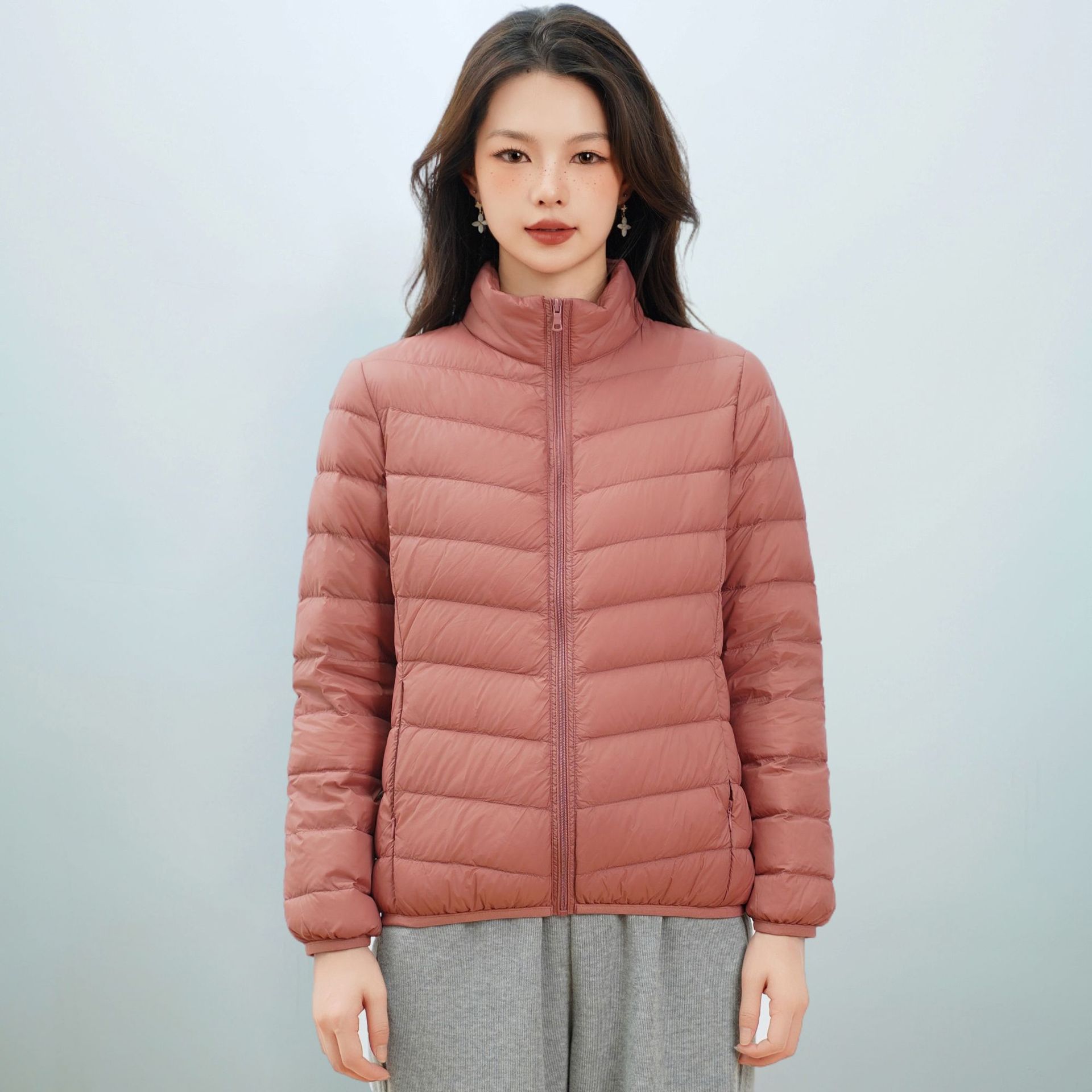 女式新国标90绒简约羽绒纯色女立领女装轻薄款羽绒服女士 嫣红 XL