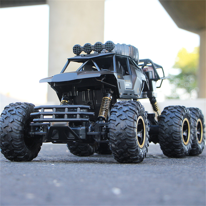 特大号半米车身遥控汽车合金越野车四驱充电动高速攀爬大脚车男孩儿童