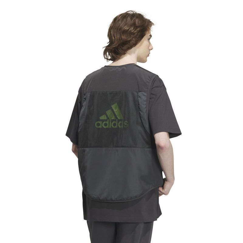 adidastransformersvest撞色logo印花运动户外马甲男款碳黑ik3492