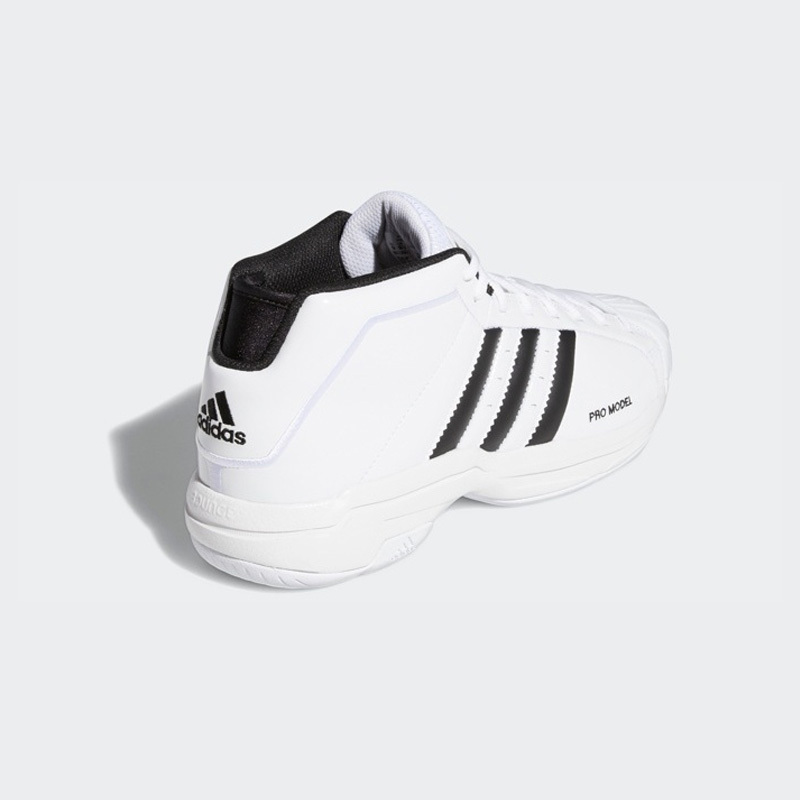 阿迪达斯adidas PRO MODEL 2G男子复刻中帮篮球鞋EF9824