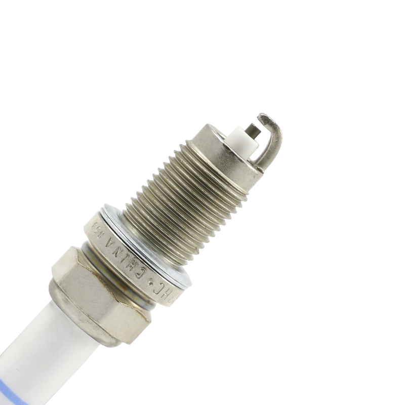 博世(BOSCH)镍钇合金火花塞FR7HC+(明锐/晶锐/朗逸/速腾/高尔夫/迈腾/宝来/途观/帕萨特/波罗桑塔纳)4支