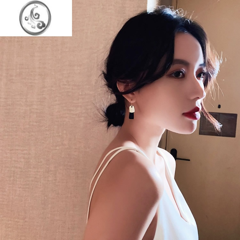 JiMi耳环2023年新款潮耳饰女韩国气质简约ins个性黑色耳钉网红耳坠