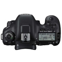 佳能(Canon) EOS 7D2(18-135mm) 数码单反相机 单镜头套装 约2020万像素