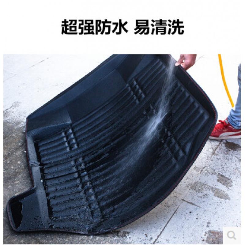 2007 09 11 12经典福克斯两厢后备箱垫 13 15新福克斯三厢尾箱垫