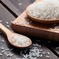 金龙鱼精选珍珠米5kg 袋装家用清香厨房主食米饭粥家用10斤大米