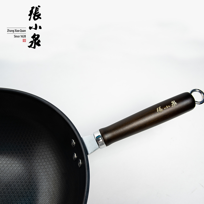 张小泉 锅具炒锅 健康无涂层 不挑炉灶 万家灯火精铁炒锅32CM C30740100高清大图