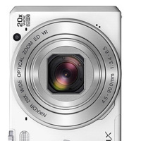 Nikon/尼康 COOLPIX S7000 新款 s7000 20倍变焦 轻便型 卡片机 白色