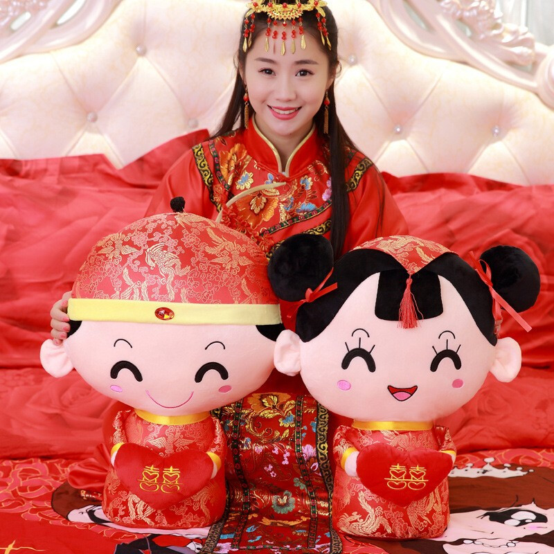 林檎【可定制名字照片】压床娃娃婚庆娃娃结婚公仔婚庆用品婚房布置结婚送姐姐闺蜜新婚贺礼相亲 相亲相爱【普通款】50cm【大礼包款】