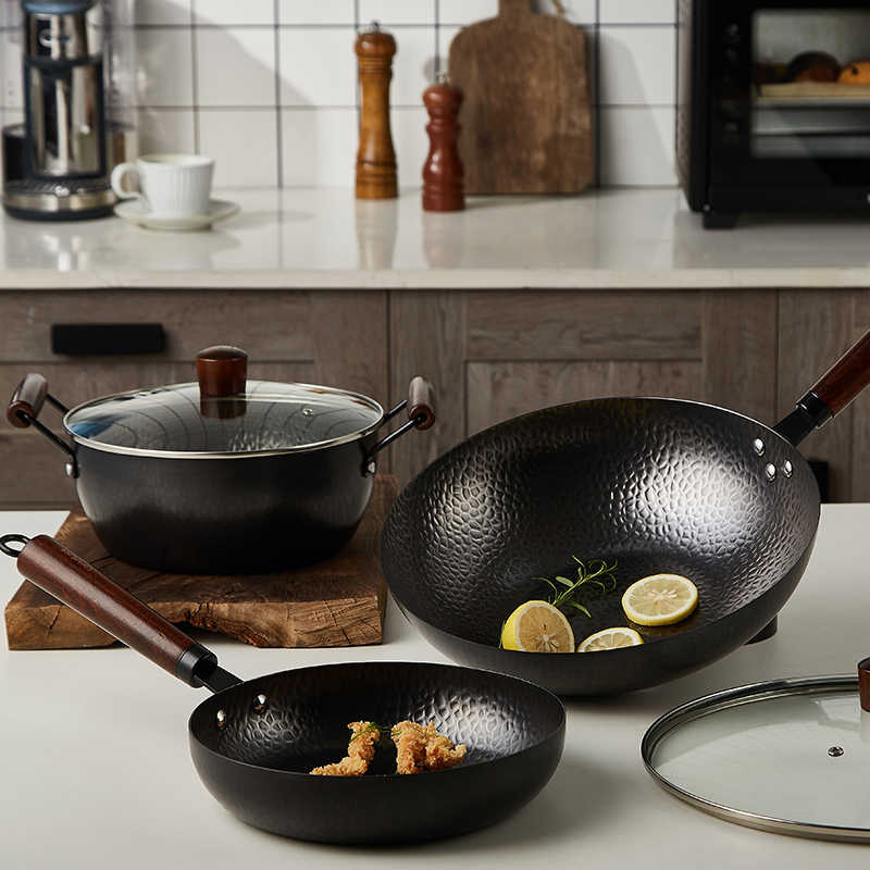 乐扣乐扣铁锅三件套锻纹精铁家用炒锅汤锅煎锅CIW3203S02高清大图