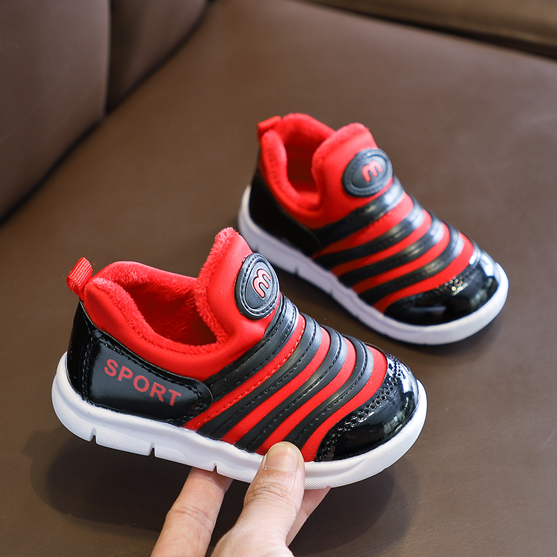 儿童毛毛虫男童鞋秋冬加绒保暖婴儿软底宝宝鞋子135岁女运动鞋