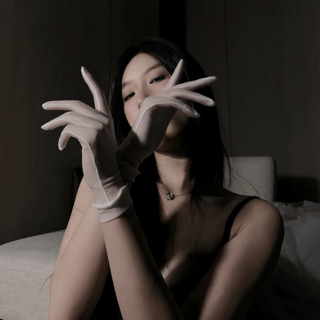 硕遥自慰撸管蕾丝超滑紫色油亮黑丝高密黑色百搭极光分指手套T50 白色【直筒短款】