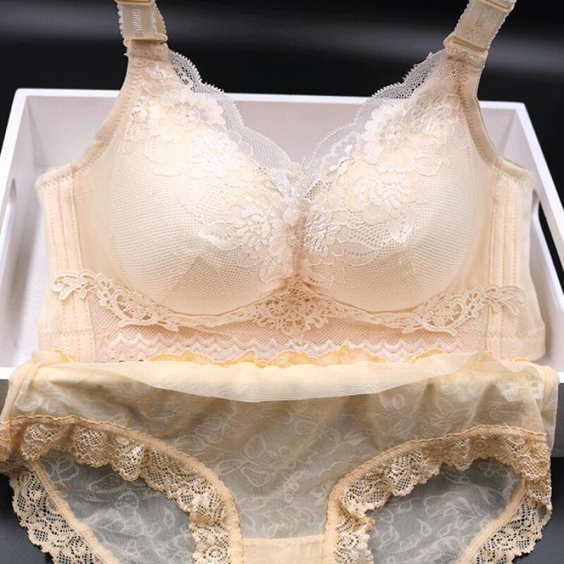 内衣薄款拢胸加厚中模杯无钢圈副少士胸罩肤厚款3680视频