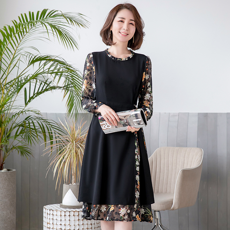 香颜品牌2021早秋装气质连衣裙阔太太洋气高贵女秋装洋气长裙子