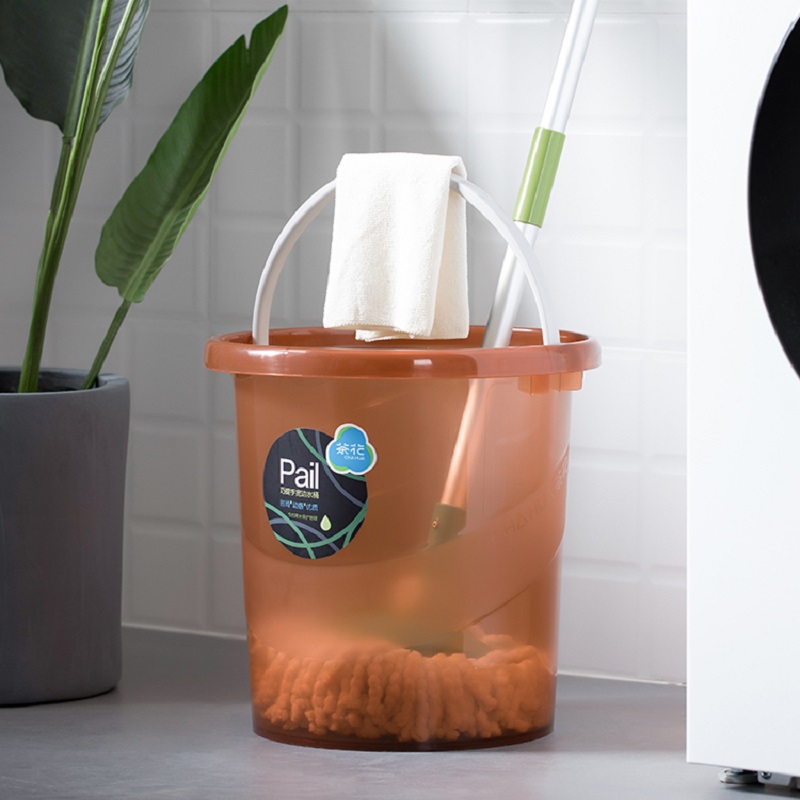 茶花透明手提水桶家用大号加厚洗衣桶储水桶洗车圆桶塑料桶洗衣桶宽边提手[大号15.9L]颜色随机高清大图