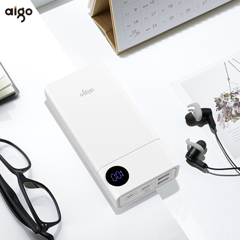 aigo爱国者移动电源F20000 大容量聚合物锂离子电芯 双输入双输出20000毫安 飞机可携带3D晒纹工艺白色高清大图