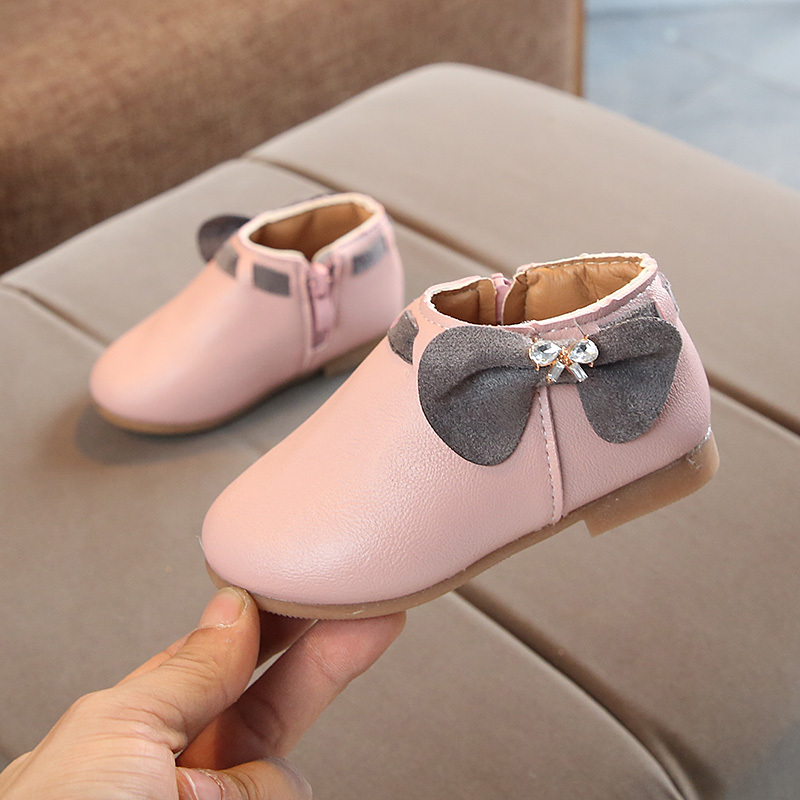 热卖女宝宝鞋子婴儿童鞋1-3-5岁女童皮鞋小童软底学步鞋秋冬公主单鞋2