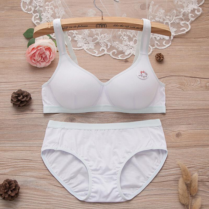 波迷娜bomina可爱少女文胸初中生高中女学生内衣内裤套装全套大学女生