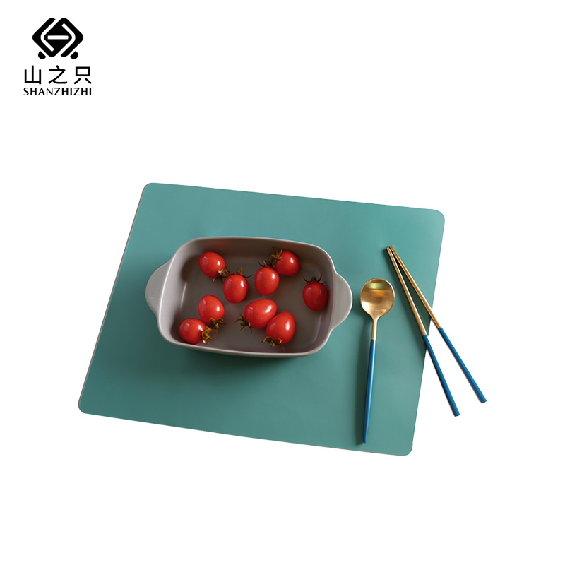 山之只 防水防油雾面硅胶餐垫 40*30cm 张高清大图