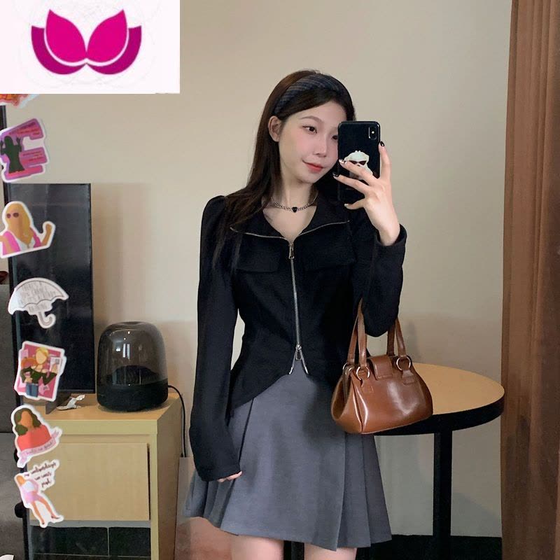 七斓大码长袖t恤女春季设计感小众胖MM短款不规则打底衫内搭别致上衣图片