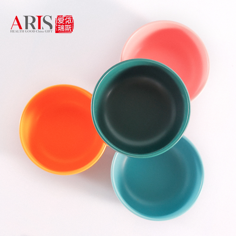 爱依瑞斯(ARIS) 马卡龙 4头陶瓷餐具 AS-M04H 4.5英寸饭碗4个高清大图