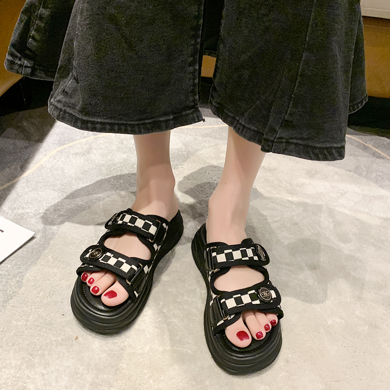 戈佳妮2023年夏季新款厚底拖鞋舒适夏季简约女鞋