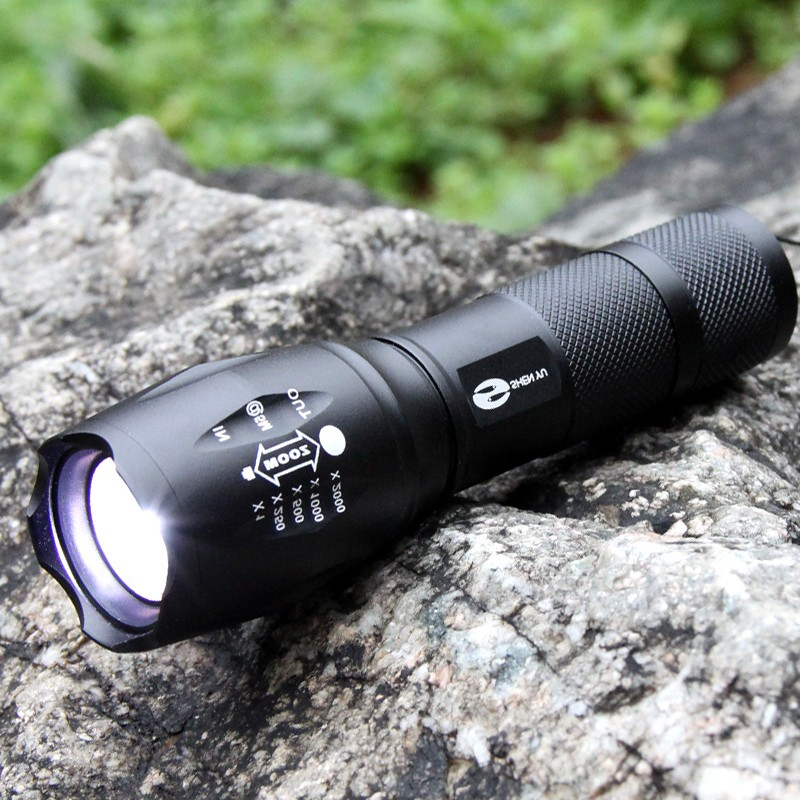 强光手电筒 可充电 LED超亮远射王1000米 迷你户外家用小照明灯 YF1005