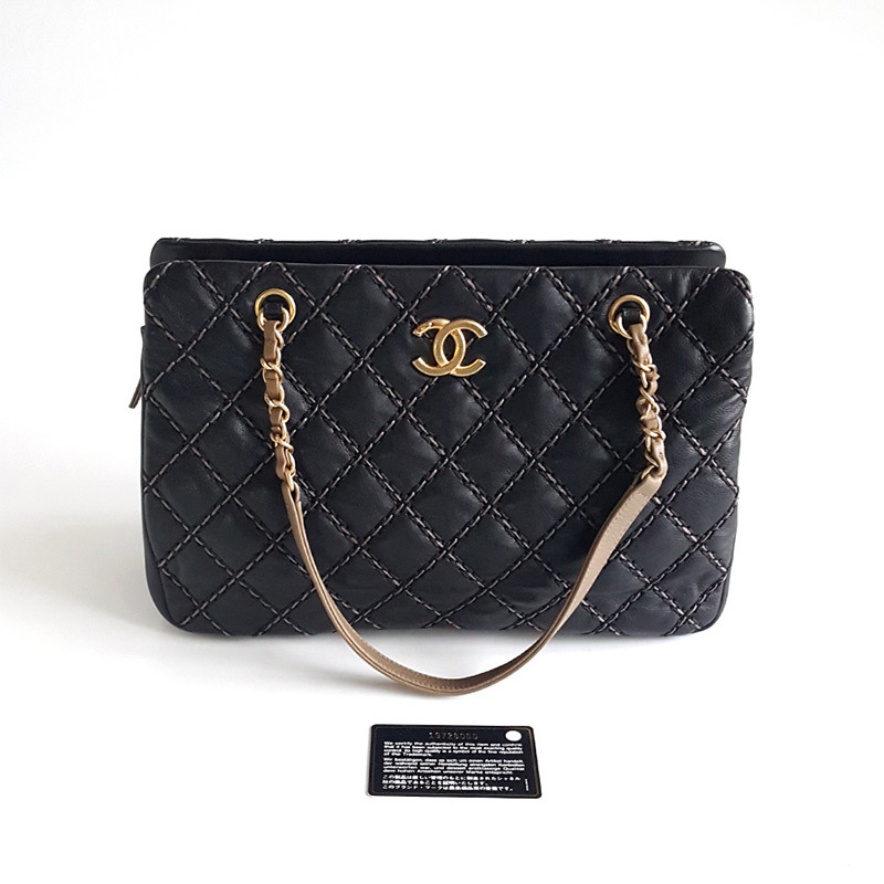 chanel 女包 黑色外缝线菱格纹手提单肩包 香奈儿时尚女包 香奈儿菱格