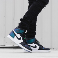 美国正品代购 Air Jordan1 Chameleon aj1 全明星变色龙男士运动篮球鞋 渐变色907958 015