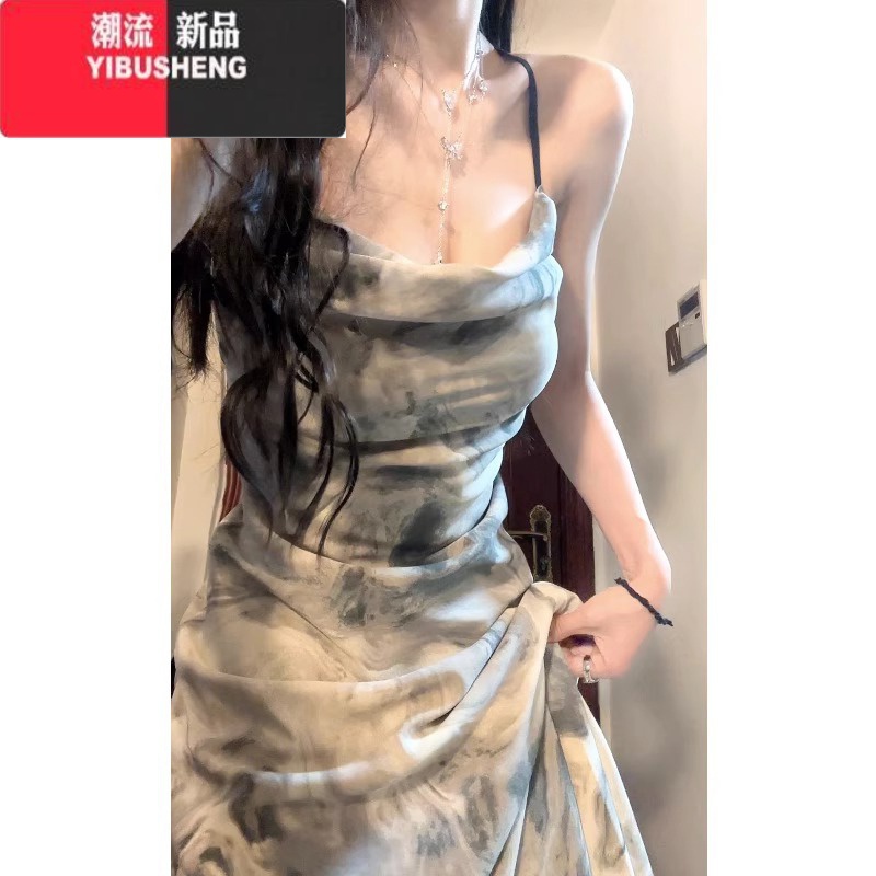 YIBUSHENG水墨画吊带连衣裙子女季2024新款新中式露背气质显瘦设计感长裙