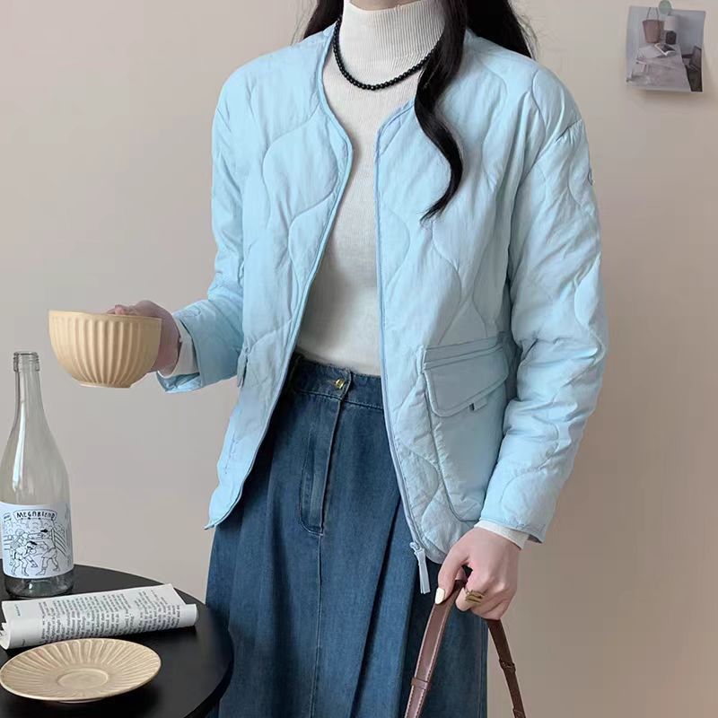 羽绒服女款冬季2025新款高级感羽绒外套短款小香风平湖批感 S(建议110斤以内 薄荷蓝