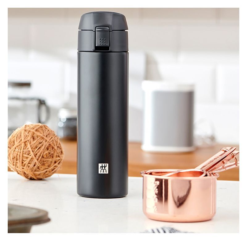 双立人真空保温杯zwbp100材质不锈钢容量450ml黑色个