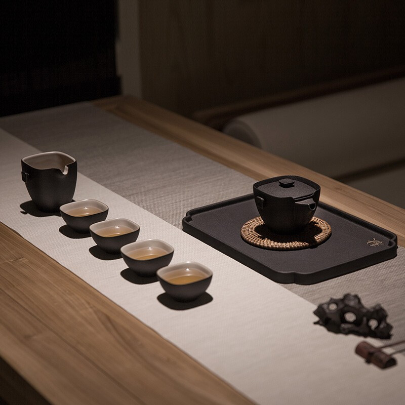 万仟堂(EDENUS) 四方团圆 成套茶具黄砂釉(一壶一海一盘四杯)高清大图