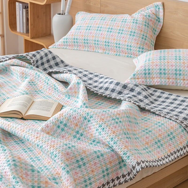 無印良品“棋牌格”空调被-1.5M高清大图